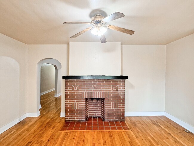 Photo - 5727 Phillips Ave Apartments