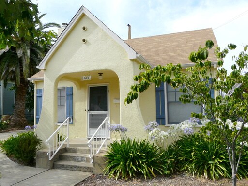 Primary Photo - 1556 Palmer St