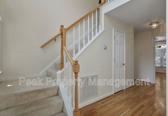Foto del edificio - 12424 Grace Hill Ln