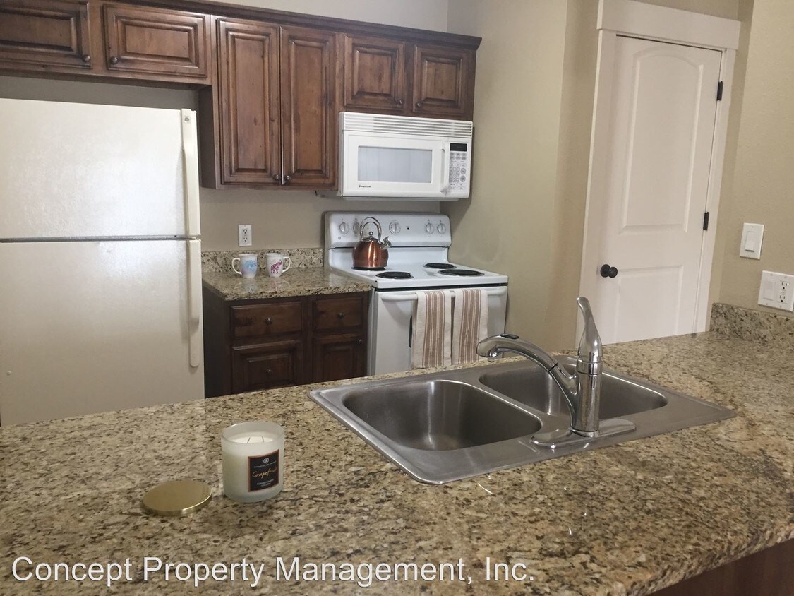 Foto principal - 7108 S Highland Dr