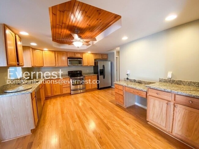 Building Photo - 103 Winchester Ln