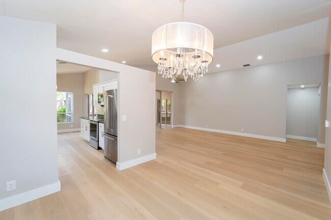 Foto del edificio - 6185 NW 77th Pl