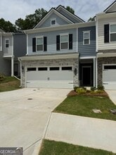 Building Photo - 2340 Ravencliff Dr