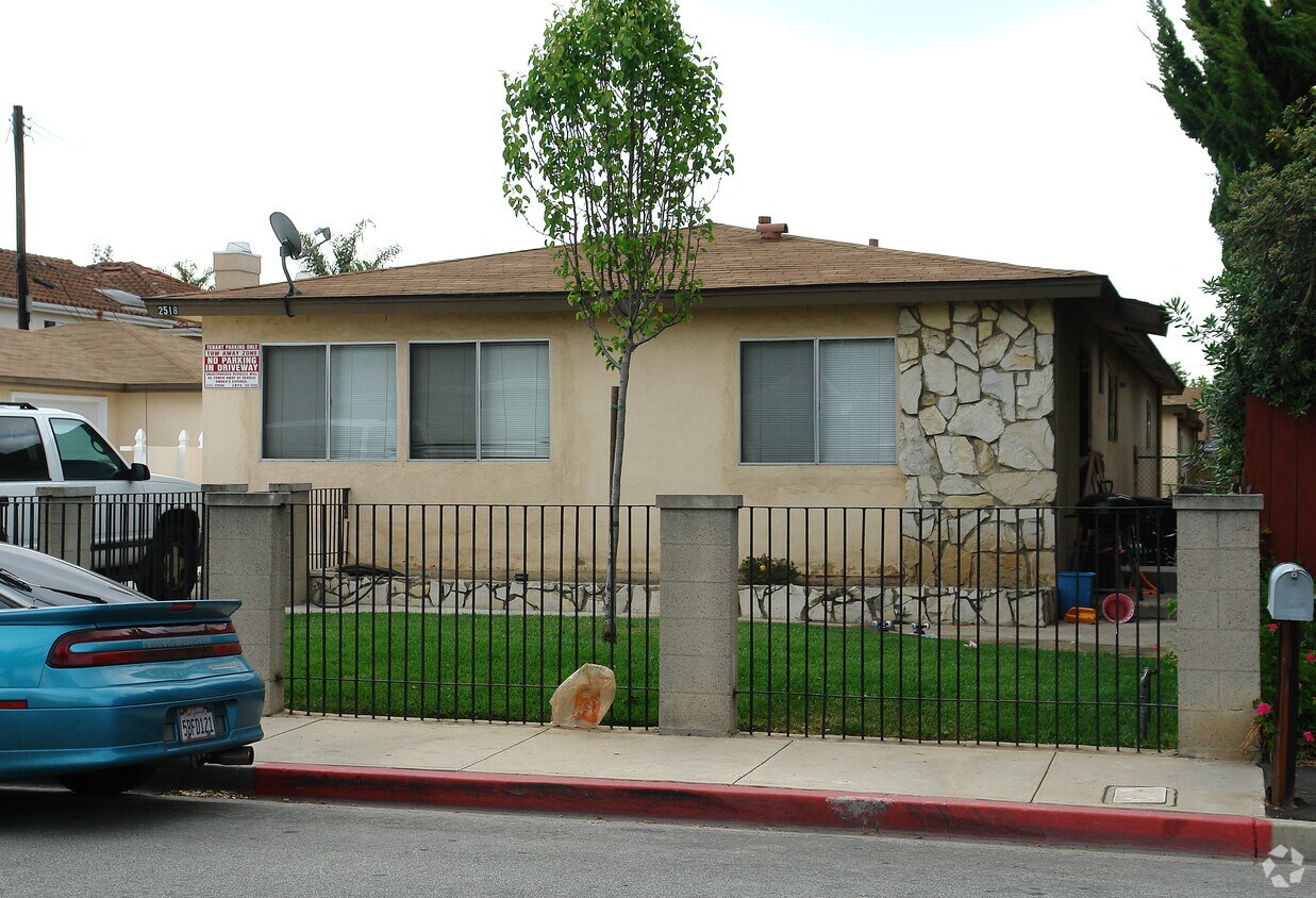 Building Photo - 2518 Orange Ave