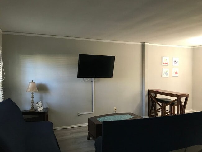 Foto del edificio - 801 Monte Sano Avenue #A3 - Summer Place