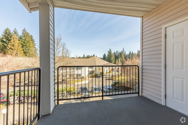 1BR, 1BA - 673SF - Balcony - Cascadia Village