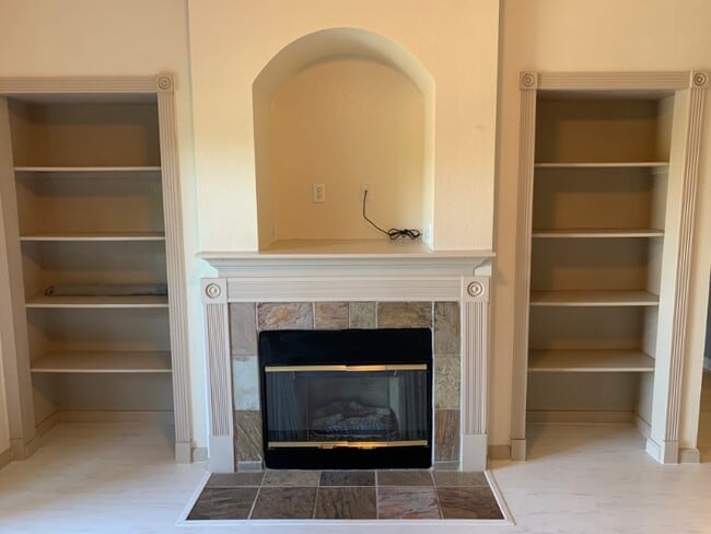 Building Photo - 5620 Fossil Creek Pkwy