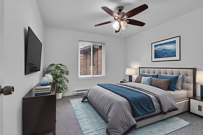 Foto del edificio - 730 Briar Hill Ln