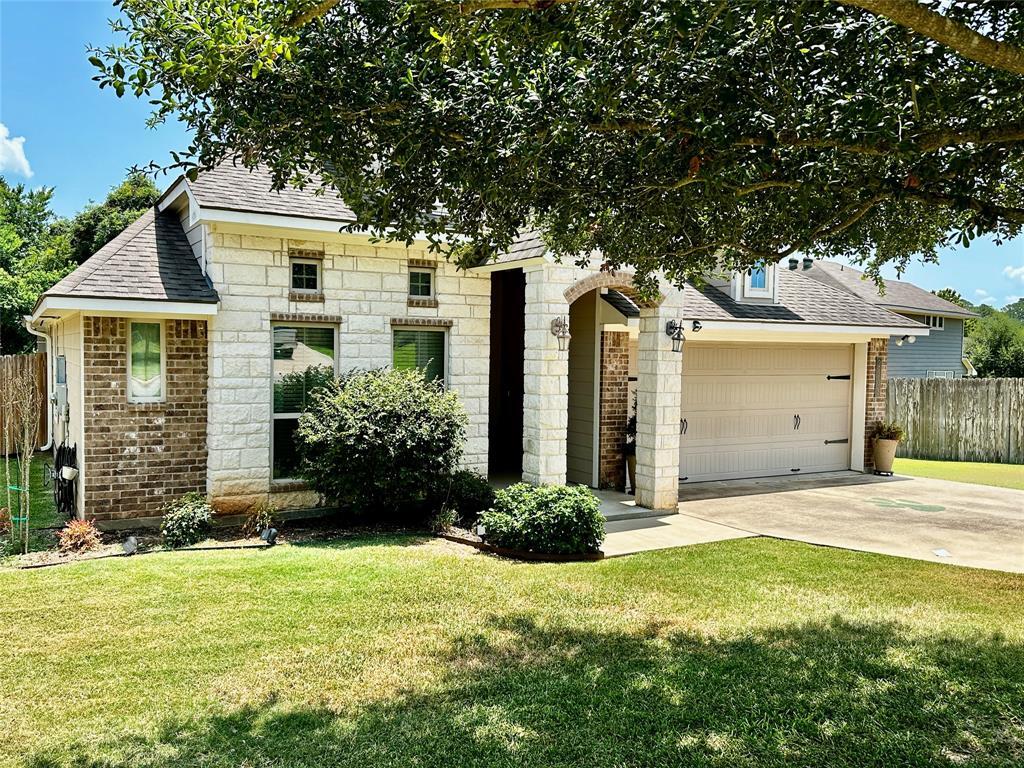 Primary Photo - 2103 Timberline Ct