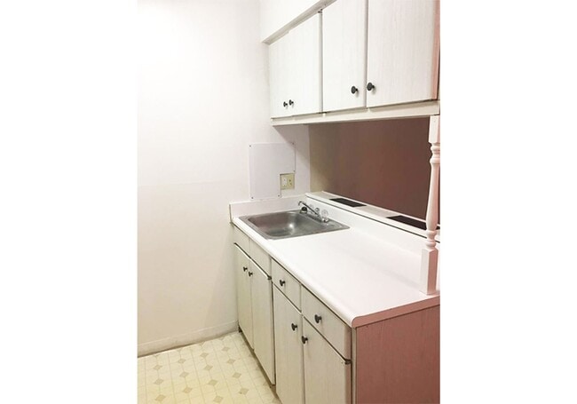 Interior Photo - Clifton Woods