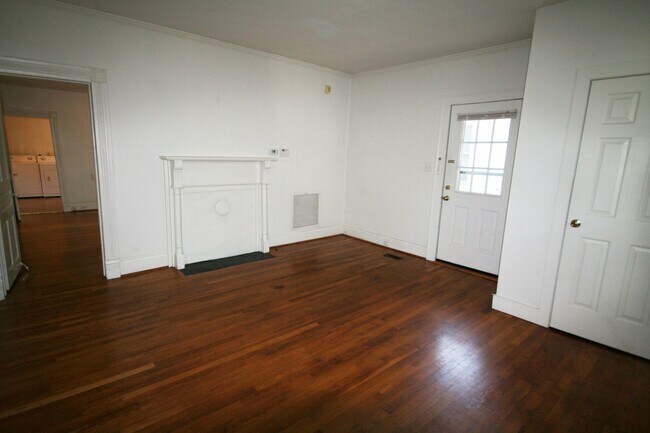 Foto del edificio - 910 Lancaster St