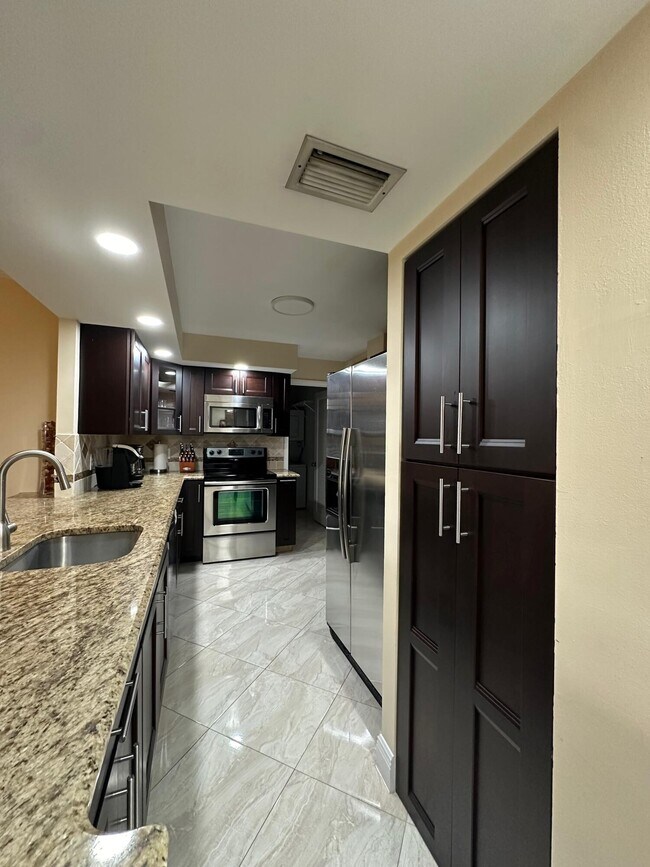 Foto del edificio - 299 NW 52nd Terrace