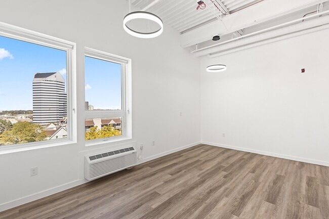 Interior Photo - Viewpoint 41 Lofts