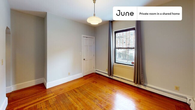 Foto del edificio - Room in Shared 4 bed/2 bath home