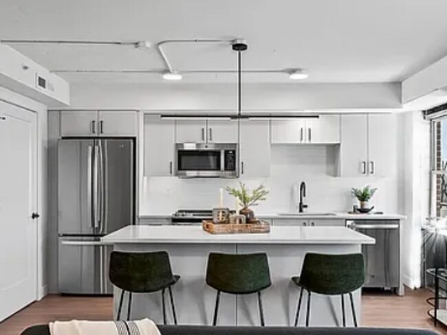 Building Photo - Brand New! 2BR/2BA Luxury Lofts Steps from K-State & Aggieville