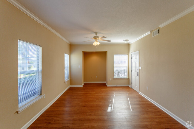 Interior Photo - Cason Estates