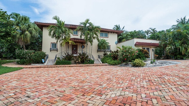 Building Photo - 6060 N Ocean Blvd