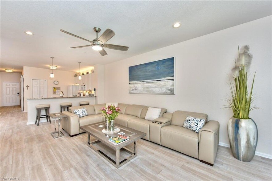 Foto principal - 10045 Heather Ln