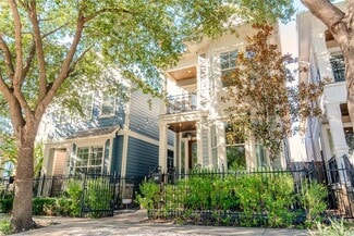 Building Photo - 545 W 26th St