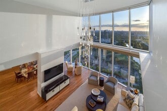 Building Photo - 3333 Allen Pkwy