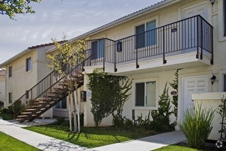 Apartments Near Oswell Bernard Center In Bakersfield Ca Apartments Com