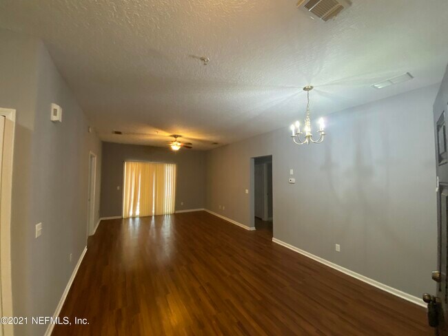 Building Photo - 3690 Kirkpatrick Cir