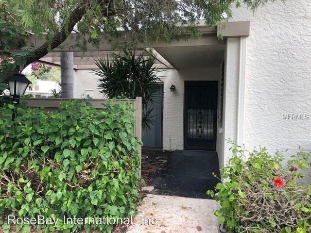 Primary Photo - 731 Oakview Dr