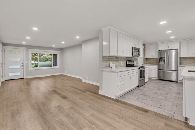 Foto del edificio - Beacon Hill 2 bed 1 bath home