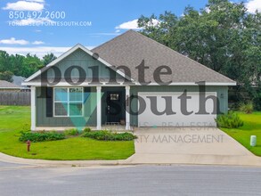 Building Photo - 7068 Whitetail Run Dr
