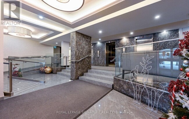 Building Photo - 714 The West Mall