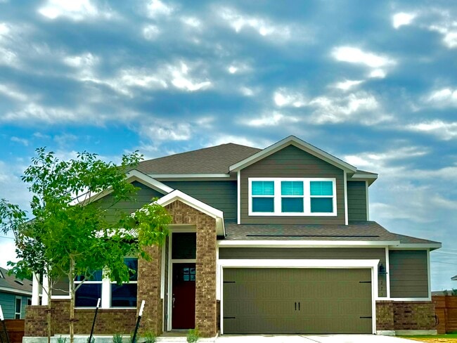 Building Photo - 271 Carmello