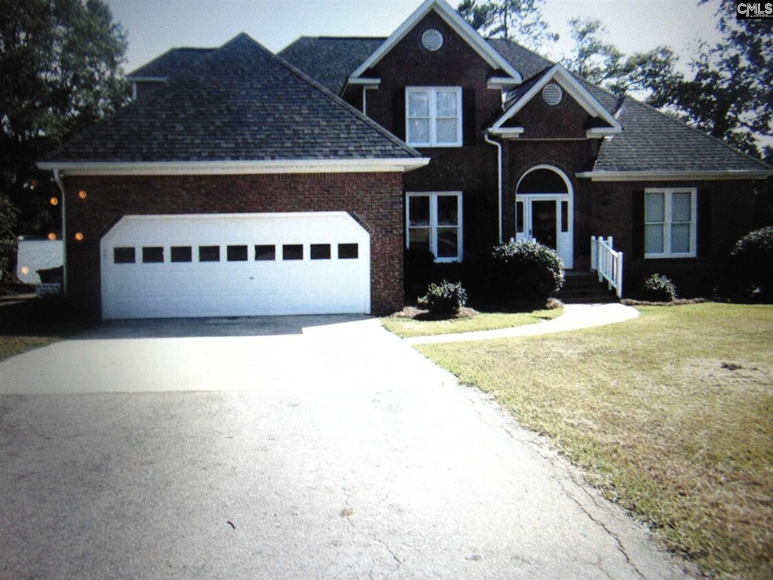 Primary Photo - 112 Tom Blanchette Dr