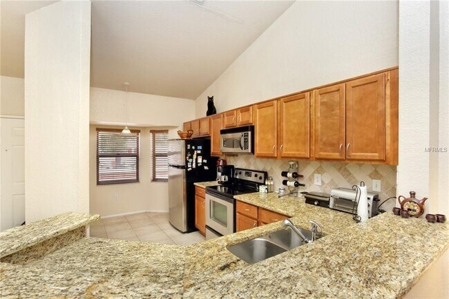 Foto del edificio - Dr Phillips 2 bedroom 2 bath with 1 car ga...