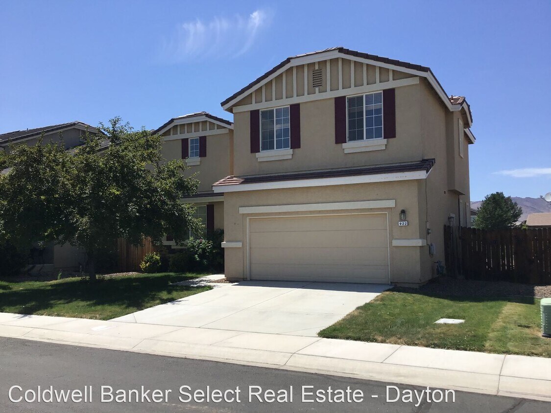 Foto principal - 3 br, 2.5 bath House - 922 Lakeview Dr
