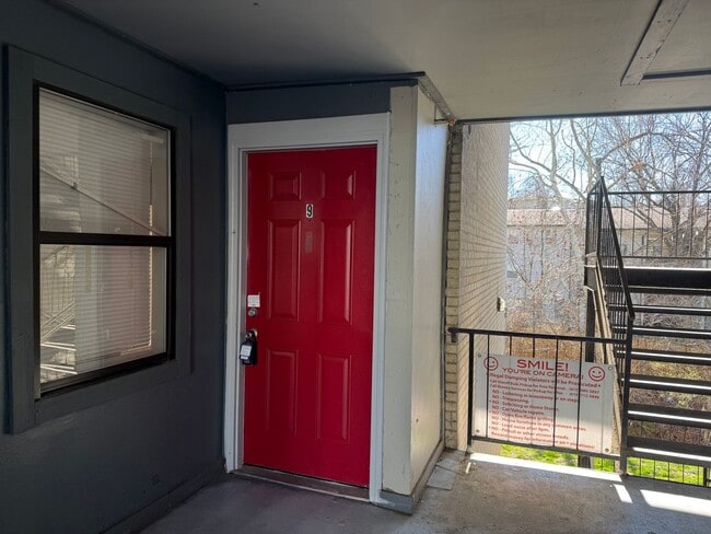 Photo - Completely Renovated 2 Bedroom / 2 Bathroom Apartment!