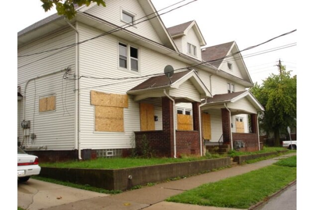 Primary Photo - 291 E Broadway St