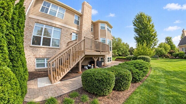 Foto del edificio - 541 Bridgestone Ct