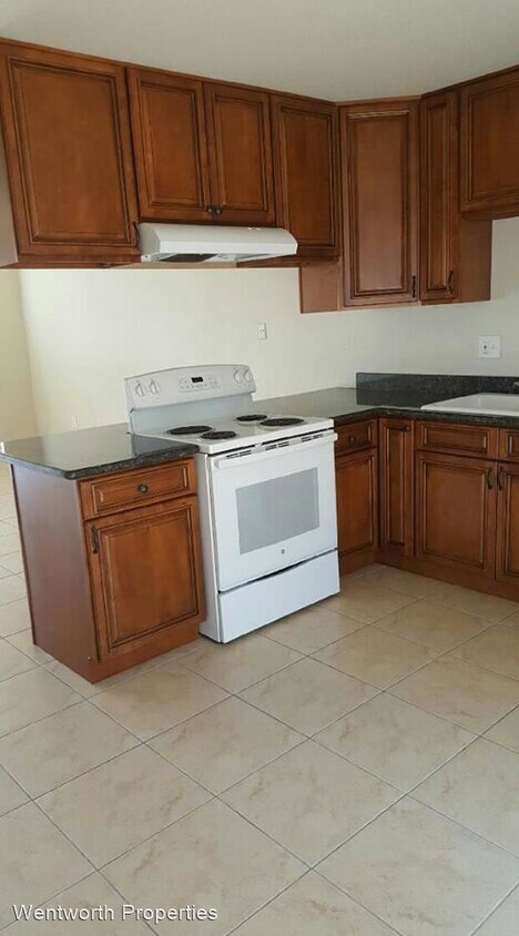 Primary Photo - 2 br, 1 bath Apartment - 2174 Coley Ave