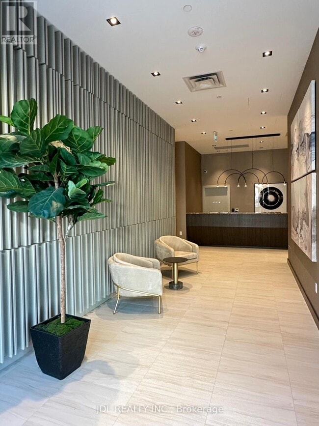 Building Photo - 60 Honeycrisp Cres