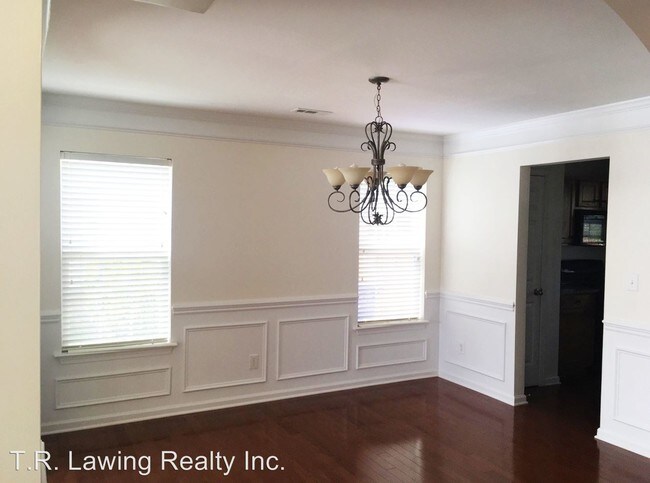 Building Photo - 2032 Brookchase Blvd