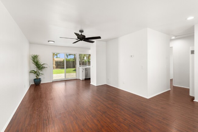 Foto del edificio - 8637 Pagoda Way