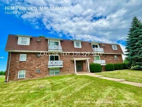 Building Photo - 1287 Old Eagle Dr