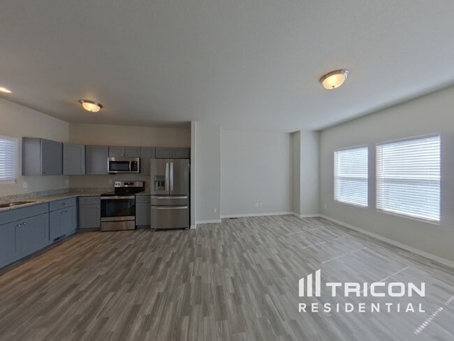 Building Photo - 818 Grissom Dr.