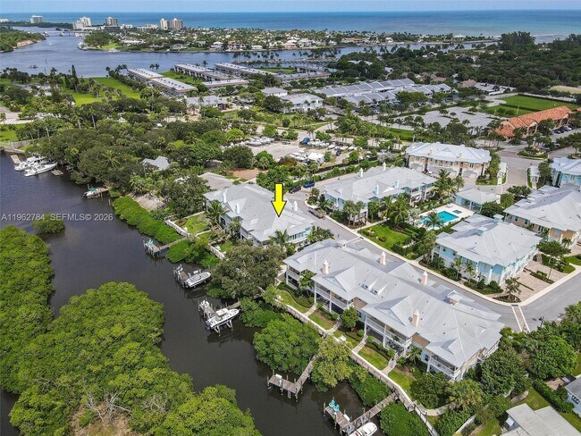 Foto del edificio - 620 Inlet Waters Cir