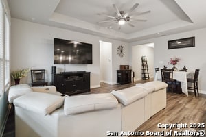 Building Photo - 1512 Anhalt Dr