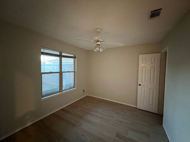 Foto del edificio - 3110 110th St