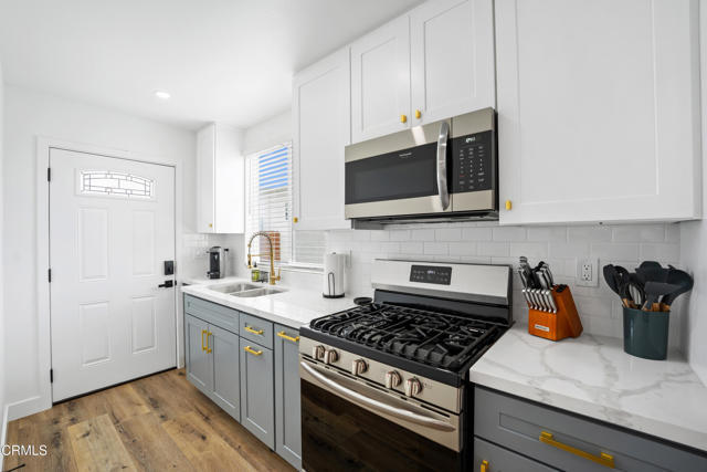 Foto del edificio - 894 Saratoga St