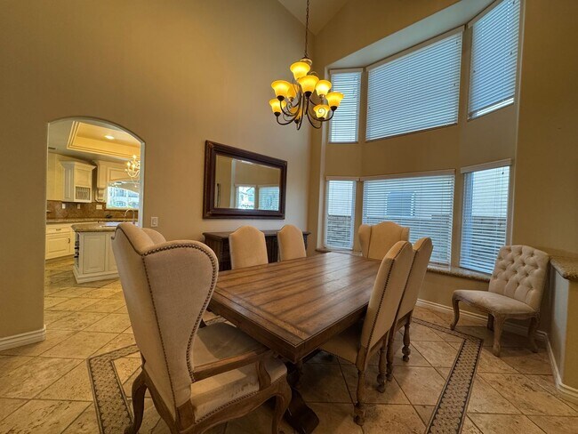 Foto del edificio - JUST REDUCED! Stunning Waterfront Home in Spring Valley Lake!