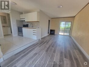 Building Photo - 499 Sherin Dr