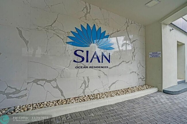 Building Photo - 4001 S Ocean Dr